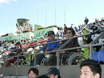 �X�^���h�ɂĊϐ풆